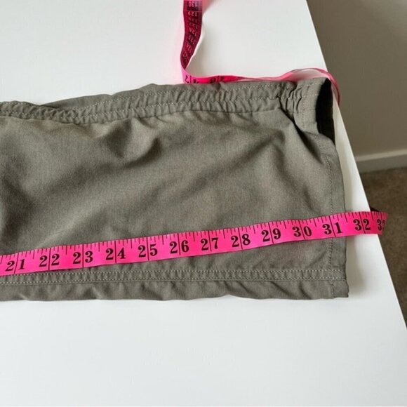 Kuhl TREKR Hiking PANT Size 12 - Picture 9 of 11